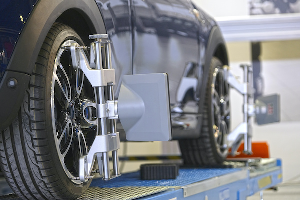 How Can I Test My Car’s Wheel Alignment?