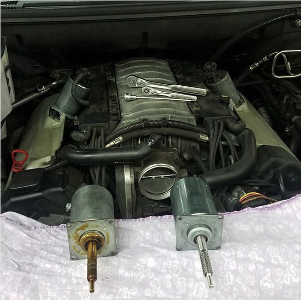 Replacing Valvetronix Motors B1 & B2 | 2005 Bmw X5 4.8, N62 Engine